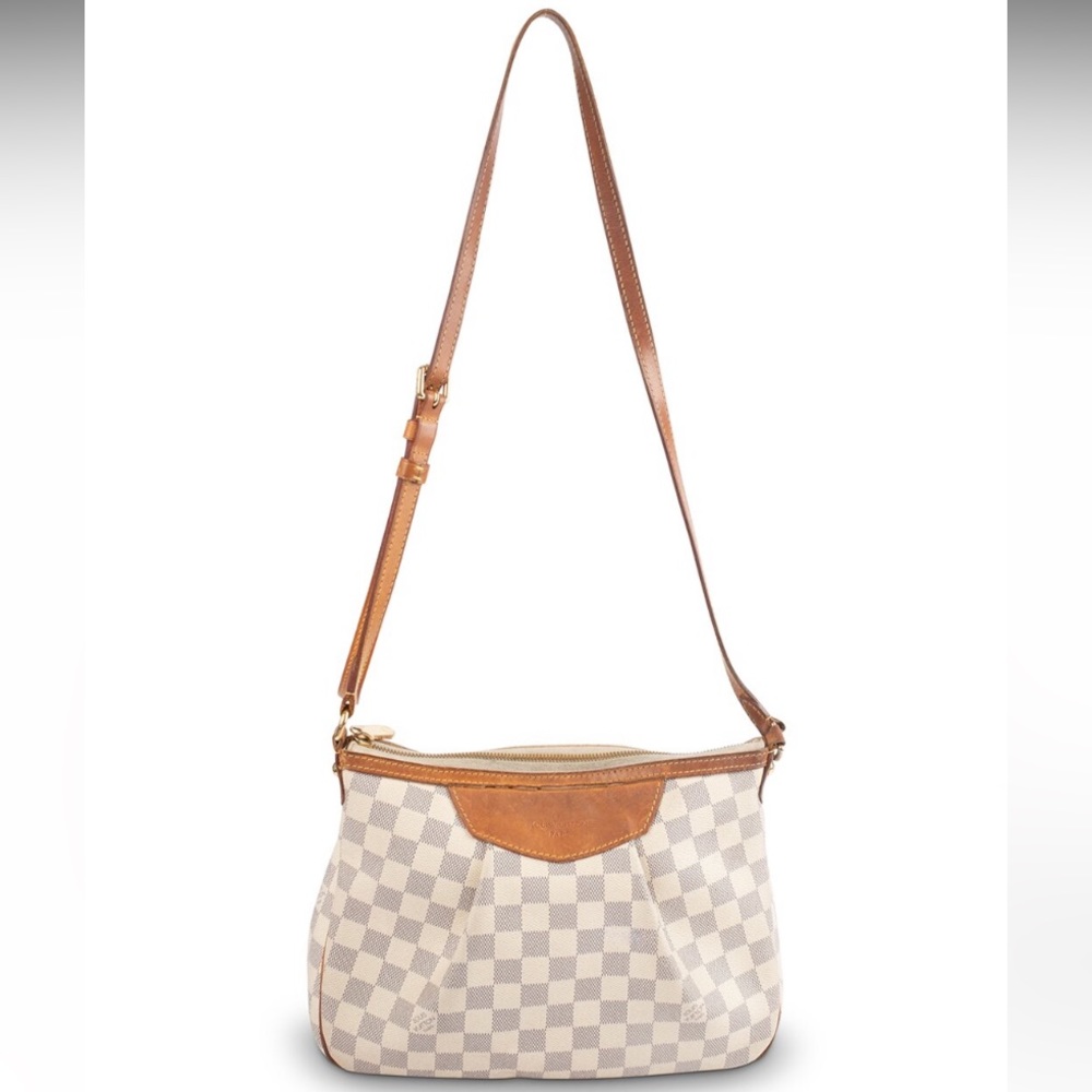 Vintage Louies Vuitton 100% Authentic Guaranteed